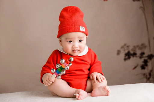 楚雄六个月宝宝总是摇头 楚雄六个月宝宝总是摇头